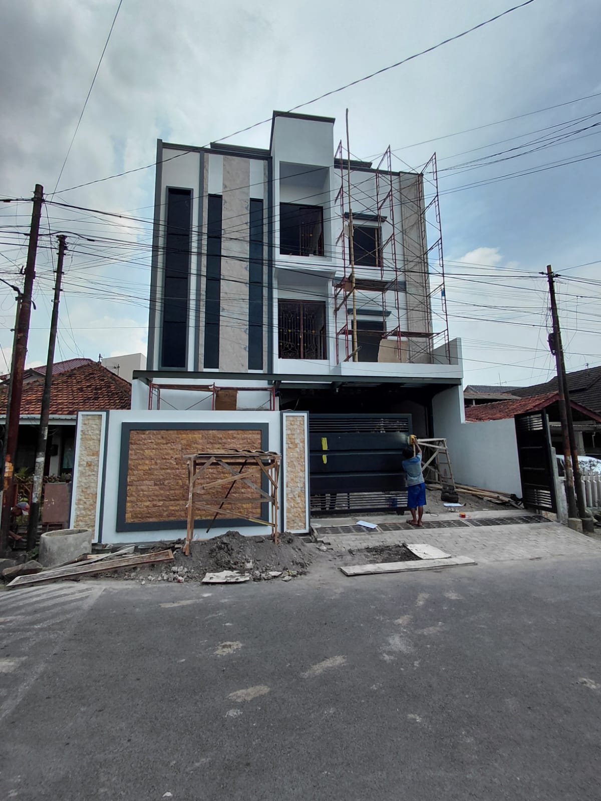 Kos 3 Lantai — Lamper Krajan Raya, Semarang — Lamper Krajan Raya, Semarang